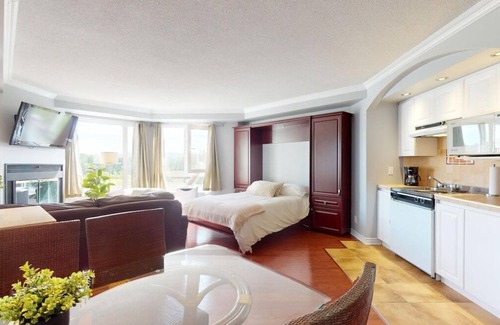 Beaupre Condo | 6-205 : Superior Studio - 4 people.