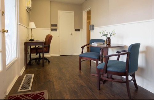 Indian Point Resort | 6 Bdrm / 4 Bath / 2 Kitchen Unit LESS THAN 2 MILES TO SILVER DOLLAR CITY