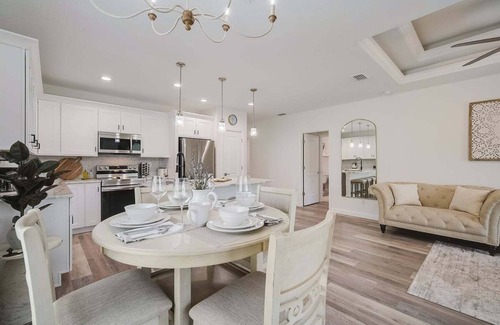 Rotonda West House | 6-bedroom 13 Guests New Duplex Near Oceans Family Retreat