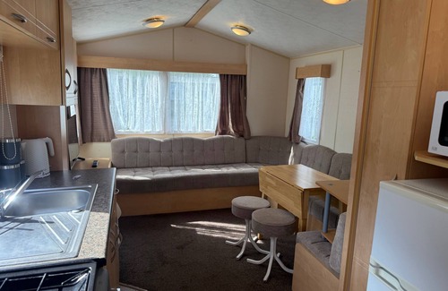 Chapel Saint Leonards Ski Chalet | 6 Berth modern Caravan in Chapel St Leonards