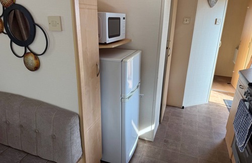 Chapel Saint Leonards Ski Chalet | 6 Berth modern Caravan in Chapel St Leonards