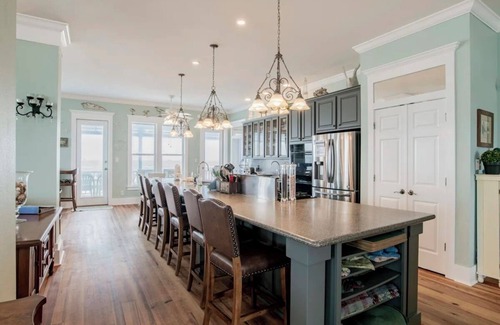 Southpointe House | 6 BR Gulf Front Home! Sleeps 17 - Southern Lotus