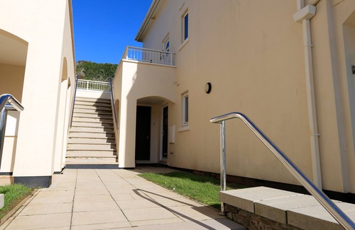 Hope-Cove Cottage | 6 CHICHESTER COURT, family friendly, with a garden in Hope Cove