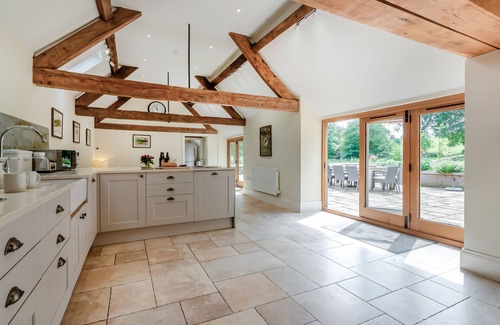 Condicote Cottage | 6 Ensuite Bedrooms Cotswold Barn - Waterhead Barn