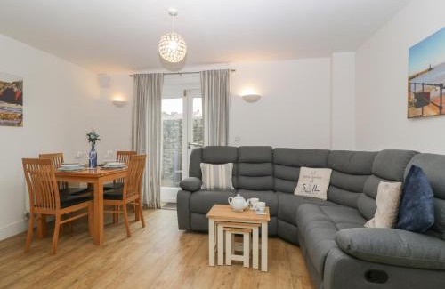 Watchet House | 6 Malthouse Court