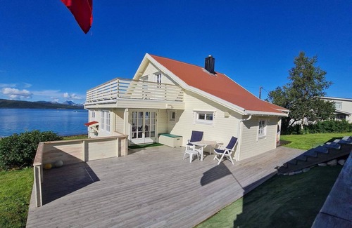 Lenvik House | 6 person holiday home in Finnsnes-By Traum