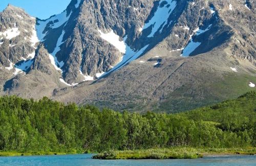 Lyngen House | 6 person holiday home in Nord-Lenangen