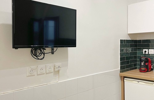 Montreuil Apartment | #6 Petite Maison Proche du Métro