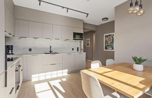Drammen Apartment | 6 sov l Perfekt for StayCATION