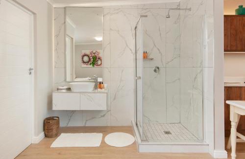 Eastcliff House | 6 Stemmet Lodge