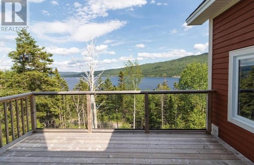 Humber Valley Ski Chalet | 60 Lakeview - Humber Valley Resort