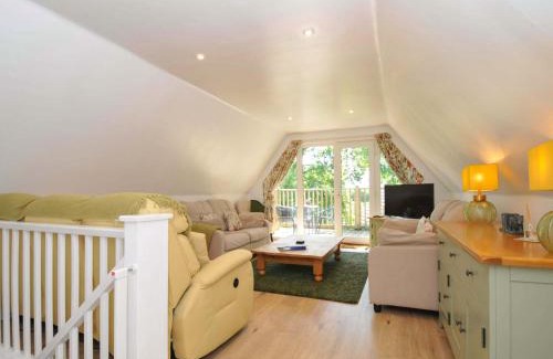 Luckett House | 60 Valley Lodge