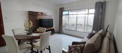 Centro Apartment | 600 · Apto novo 2/4 com ar condicionado centro