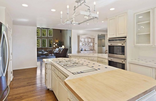 Kalispell House | 6000 Sqft Gated Estate on 21 acres