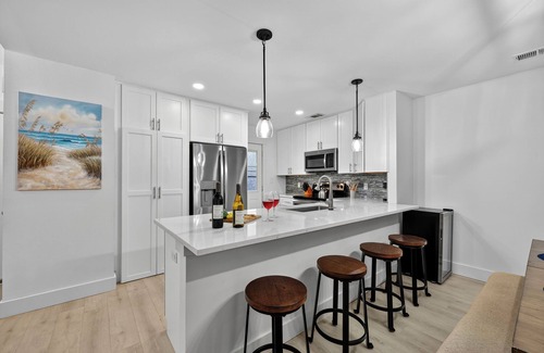 Palmetto Dunes Condo | 613 Queen's Grant @ Palmetto Dunes | Prime Location | Triple Twin Bunk Bed | Cozy Patio