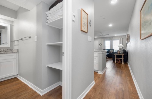 Port Aransas Condo | 62 m² Condo ∙ 1 bedroom ∙ 4 guests
