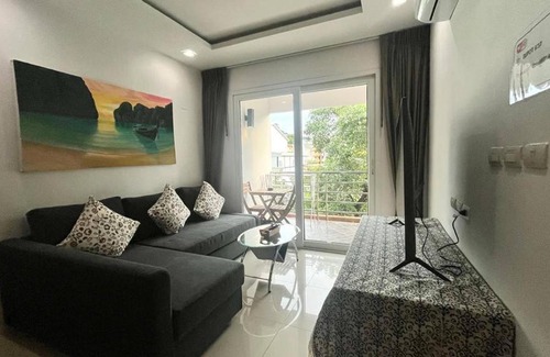 Patong House | 637 Two Brs2baths 1 Km Walking To Patong Beach