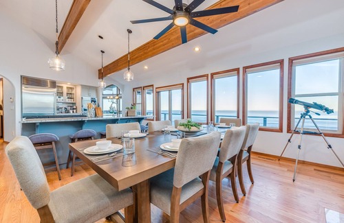 Rockaway Beach House | 6400 SQFT BEACH MANSION, Ocean Views, Deck, Hot Tub, 3 Min to Beach, NFL Sun Tkt