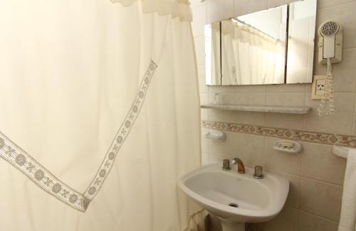 Balcarce Hotel | 646 Hotel Balcarce