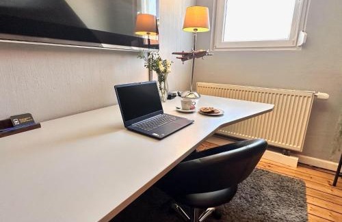 Geisenkopf Apartment | 65qm Luxus Apartment mit Whirlpool Saarbrücken Uni Nähe