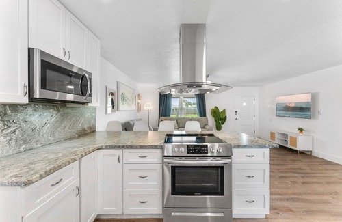 Cocoa Isles Cottage | 673 Bermuda Rd