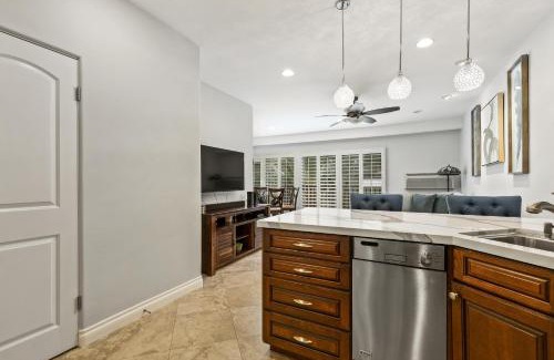 Carlsbad House | 683 Just inside the gates of the Resort - Golf & Premier Fitness Guests Welcome