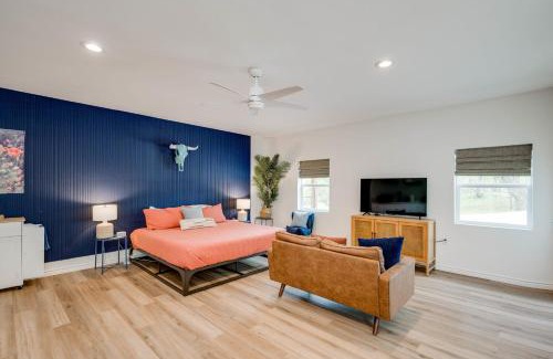 Buchanan Dam House | 6bed 4bath 3 acres with 18i0 degree views pool firepit