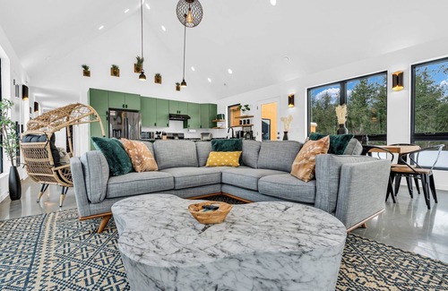 Bethel House | 6BR Luxury Cabin | Fire Pit Hot Tub Fun Awaits