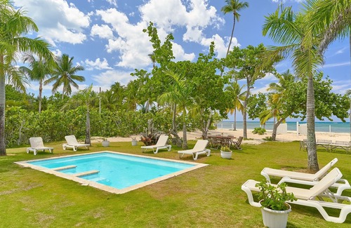 El Limon Villa | 6BR {VillaBahía}🏝️ @PlayaEstilleros + 🌊Beachfront Retreat