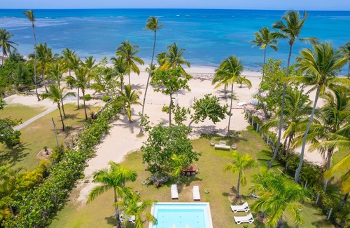 El Limon Villa | 6BR {VillaBahía}🏝️ @PlayaEstilleros + 🌊Beachfront Retreat