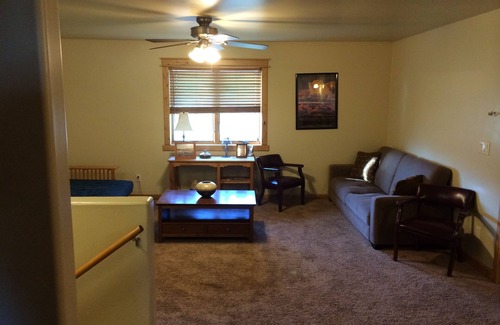 Frontier Homesites House | 7 Bedroom, 4 bath, Sleeps 16