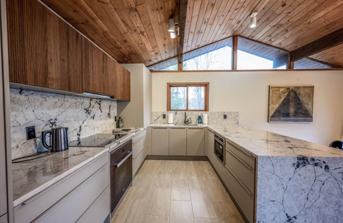 Windham Ski Chalet | 7 Bedroom Luxurious Chalet In Windham, NY