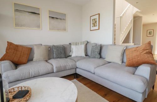 Porth House | 7 Longshore