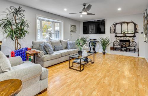 Stroudsburg House | 7 Mi to Slopes Family Getaway in Stroudsburg