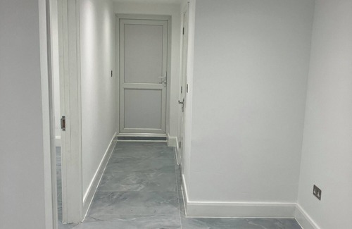 Lady Margaret House | 7 minutes to Southall and Greenford station