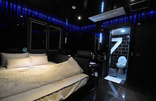 Gimhae Hotel | 7 Motel