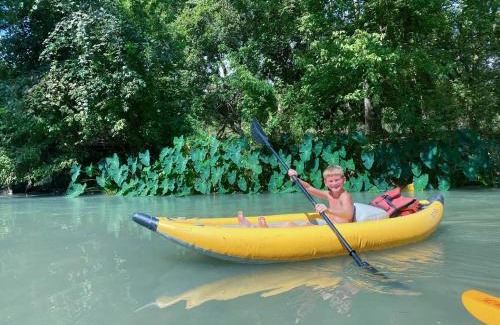 Fentress Other | 7 Son's Glamping Vacation in Kingsbury, TX