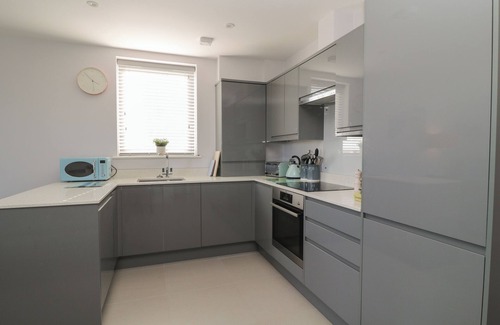 Southbourne Cottage | 7 Warren Edge Close