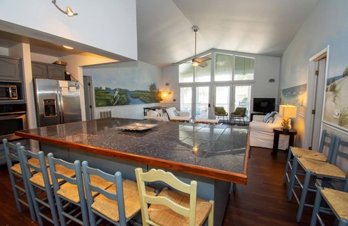 Saint Helena Island House | 705 Silverside