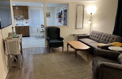 Dover Apartment | 70in TV! Free Parking Downtown!