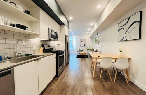 Hollywood Condo | 7111 Santa Monica blvd West Hollywood 90046