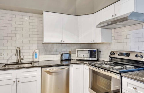 Soulard Hotel | 715a - Settle into Soulard! 4 beds 2 full baths