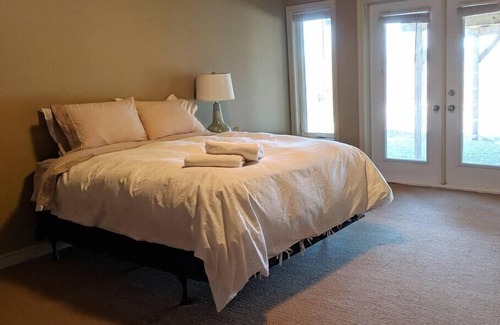 Little Rapids Ski Chalet | 73 Mountain View - Humber Valley Resort