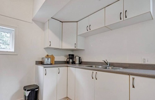 Hull Apartment | 77 rue scott updated · Cheerful Loft in Gatineau