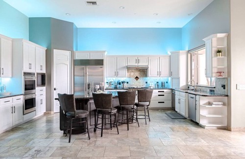 Phoenix House | 7BR home w/gym, arcade & theater room