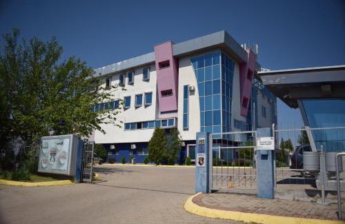 Stip Hotel | 7even weddings & events