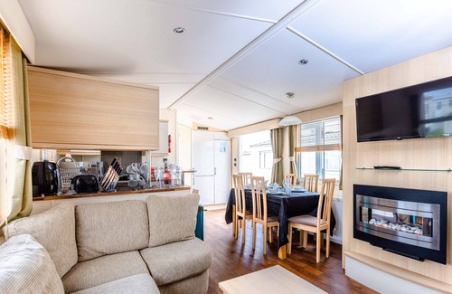 Chapel Saint Leonards House | 8 Berth Large Caravan Private Bathroom