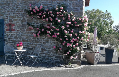 La Verrie Bed & Breakfast | 8 Le Chiron de la Roche 85130 Chanverrie