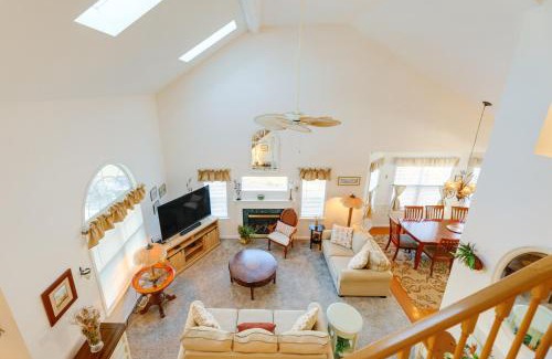Ocean Pines House | 8 Mi to Beach Ocean Pines Home Near Marina and Golf