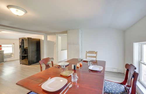 Bath Apartment | 8 Mi to Keuka Lake: Walkable Apartment in Bath